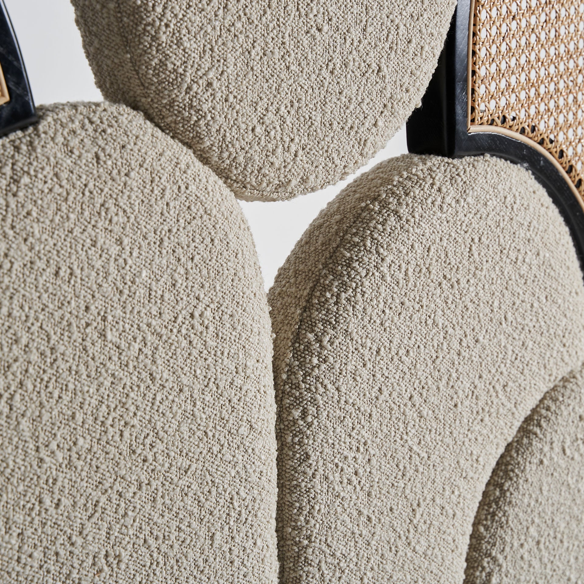 PRATI BOUCLÉ HEADBOARD